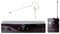 AKG PW45 Presenter Set Band M (Funksystem für Instrumente, Frequenzbereich: 823-832 MHz mit 2 Antennen am Empfänger, Presenter Bundle inkl. HS-11 EA Headset Mikrofon mit Ohrbügel in Beige)