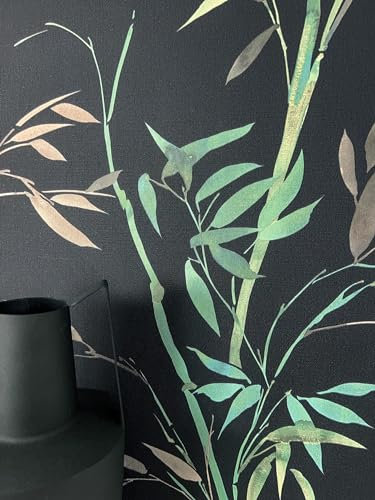 NEWROOM Tapete Schwarz Vliestapete Dschungel - Mustertapete Modern Grün Braun Bambus Blätter Dschungeltapete Tropisch Bambusblätter Regenwald inkl. Tapezier-Ratgeber