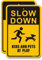 Slow Down Kids and Pets at Play Schilder, 45,7 x 30,5 cm, Kinder spielen Nachbarschaft, Sicherheitsschild für Straße, reflektierendes Auffahrt, Hof, 40 mm, rostfreies Aluminium, wetterbeständig