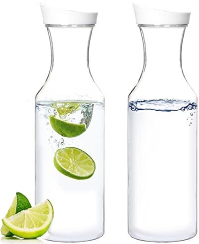Youngever Lot de 2 carafes en plastique transparent réutilisables de 1,4 l avec couvercles