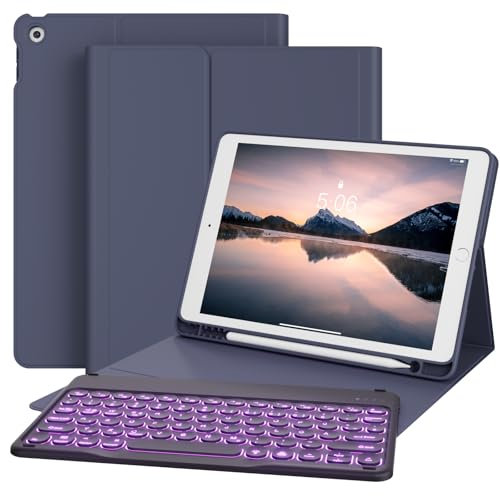 GKABXY Hülle mit Tastatur für iPad 9/8/7 Generation (2021/2020/2019) 10.2 Zoll Soft TPU Rückschalemit Stifthalter, 7 Farben Hintergrundbeleuchtung, Abnehmbare Magnetische Bluetooth Tastatur, Violett