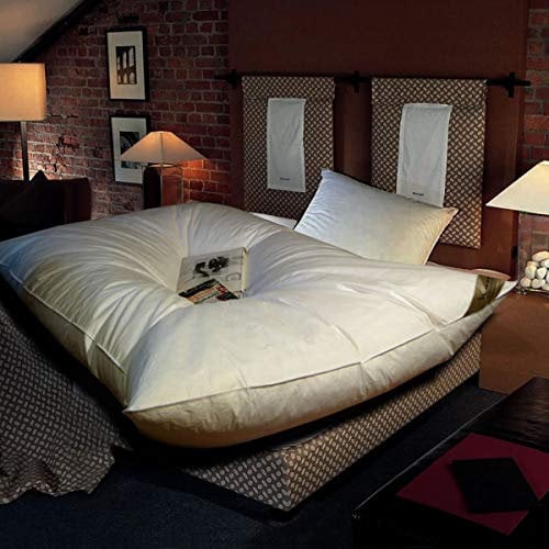 Ballonbett in 155x220 cm mit 3700 Gramm Füllung aus weißen neuen Gänsefedern (100% Federn) Klasse 1 nach DIN EN 12934, Wärmebereich 3 - warm Federbett Oberbett Winterbett Winterdecke Made in Germany