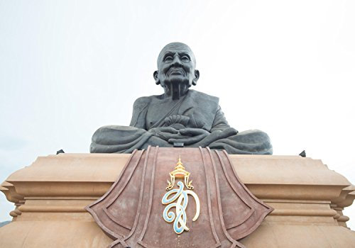 wandmotiv24 Fototapete Statue in einem berühmten Tempel in Thailand, 300 x 210 cm - selbstklebende Strukturtapete, Wanddeko, Wandbild, Wandtapete, Wellnes, Spa, Entspannung M0953