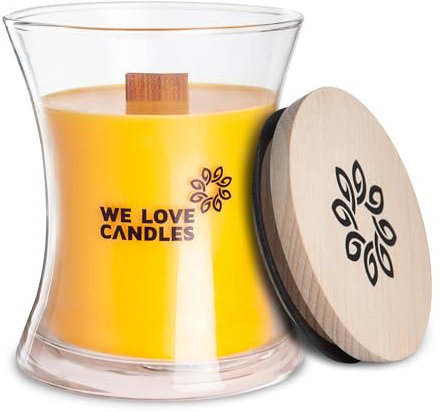 WE LOVE CANDLES Kerze mit Holzdocht - Duftkerzen im Glas mit Deckel - Holzdocht Kerze - Duftkerze Groß - Soja Wachs - Kerze Deko - Kerze im Glas - Scented Candles 300 g min. 64 Stunden Brenndauer