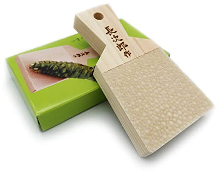 Japanese Classic Grater for Wasabi and Ginger With Instruction Manual, Make Flavorful Fresh Wasabi & ginger, Made in Japan (Medium)