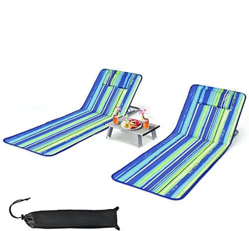 KOMFOTTEU Set di 2 Lettini da Spiaggia con Tavolino, Stuoia Mare Imbottita Reclinabile in 5 Livelli Pieghevole, Tappetini da Spiaggia con Poggiatesta Rimovibile, Portabile con Tracolla, Blu e Verde