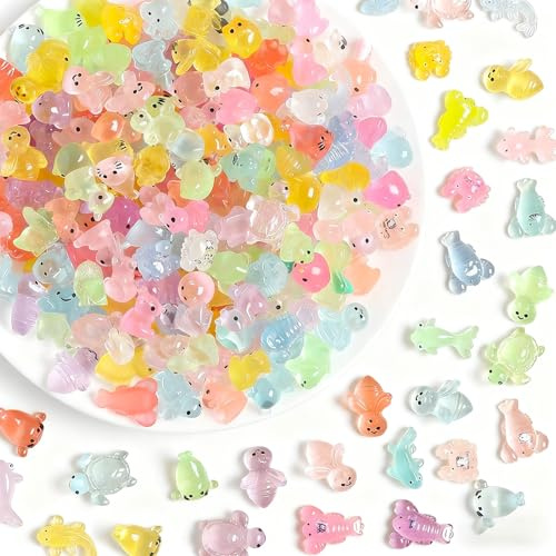 LUVDECO 100 Stück Miniatur Tiere Harz Figuren Set Mini Tiere Figuren Gemischte Sorten Tierfiguren für Mikrolandschaft Aquarium Garten Deko Puppenhaus Zubehör Bastelbedarf