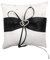 Amosfun Hochzeitsringkissen, weißes Ringkissen mit schwarzem Band, quadratisch, Hochzeitsringträger, Hochzeits-Partyzubehör (20 x 20 cm)