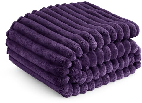 Bedsure Fleece Throw Blanket for Bed - Fluffy Cosy Warm Blankets for Sofa, Soft Cute Double Size Throw Gifts for Women and Girls, Purple, 150x200 cm