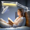 CACENCAN Tablethalterungen für Bett mit Lampe, Tablet Halterung Bett, Tablethalterung, Tablet-Ständer, Universeller Tablet-Halter 360 Grad Drehung für iPad/iPhoneX/iPad Pro 4.5~13.5 Zoll (Weiß)