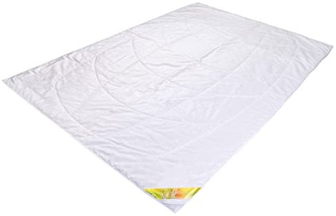 Traumschloss Hanf Sommerbettdecke 70% feinste Hanffaser, 30% Baumwolle| Baumwollbezug | 135x200 | leichte Sommerdecke