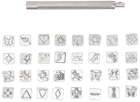 Set di Punzoni per Timbri Pelle 32 Pezzi, Utensili per Timbratura Cuoio Artigianale, Stampo Animali Piante Fumetto per Sella Lavorazione Cuoio Metallo Legno, Idea Regalo per Appassionati Fai da Te