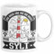 Sylt Tasse Geschenk Ich Muss Gar Nichts Ich Muss Nur Nach Sylt Urlaub (Weiß)