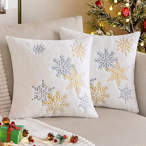 MIULEE 2er Set Weihnachten Weihnachtskissen Kissenbezüge Schnee Dekokissen Fellkissen Weich und Kuschelig Kissenhülle Kissenbezug Sofakissen Zierkissen Kuschelkissen für Wohnzimmer 45x45cm,Gelb