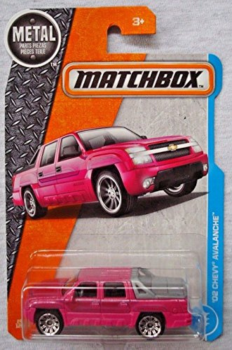 Matchbox 2017 MBX Adventure City '02 Chevy Avalanche, Rosa mit blauen Streifen, 24/125, Maßstab 1:64, Metall, Sammlerstück, für Kinder ab 3 Jahren