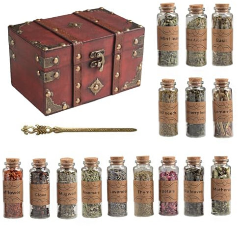 Set de hierbas secas en caja de madera vintage Botellas de vidrio con etiquetas y varilla metálica – Para rituales, altar, decoración espiritual, meditación, regalo esotérico (Set de 15 Hierbas Secas)