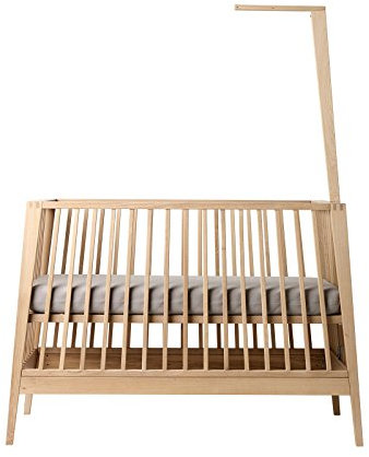Linea Babybett in Eiche mit Himmelgestell Eiche OHNE MATRATZE