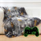 SOCHOW Gamepad Glühen im Dunkeln Decke 127 x 150 cm, Game Controller Muster Weich Warme Kuscheldecke Flanell Fleecedecke Für Kinder Teens Erwachsene, Grau