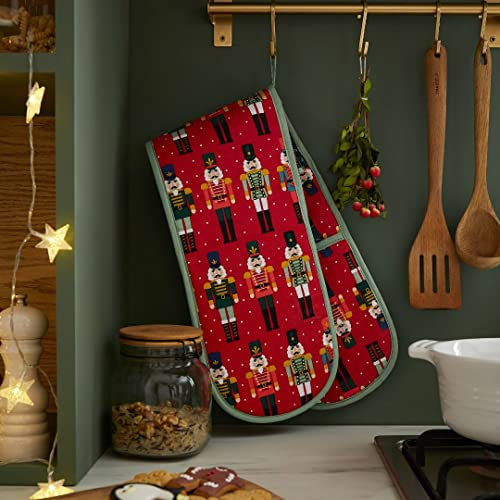 Ulster Weavers - Christmas Double Oven Gloves with Nutcracker (88 x 18cm) - 100% Cotton - Nutcracker Oven Gloves Heat Resistant - Washable - Christmas Kitchen Decorations - Red Double Oven Gloves