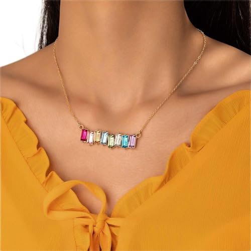 Wendalern Bunte Kristall-Halskette Rechteckige Kristall-Anhänger-Halskette Regenbogen Heilstein-Halskette Gold Geometrische Kette Aussage Halskette Schmuck Geschenke Für Frauen Mädchen