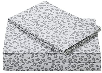 Juicy Couture Mikrofaser-Bettlaken-Set | Silberne Leoparden-Bettlaken für Doppelbetten | 3-teiliges Set beinhaltet Spannbetttuch, Bettlaken und Kissenbezug | Tiefe Taschen, knitterarm und fusselfrei