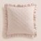 room99 Housse de Coussin Molly 45 x 45 cm Taie d'oreiller pour Coussins Canapé avec Fermeture éclair Invisible Un Charmant Volant Rose poudré, 1 pièce