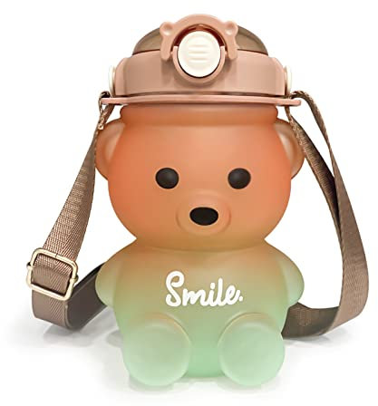 UPZAI Botella Niños Oso Kawaii: 1 Litro Botellas de Agua con Pajita y Correa - Cantimplora Niño Plástico sin BPA - Botella de Agua Antifugas para Escuela Deporte Acampar (Marrón-verde)