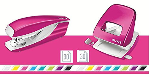Leitz WOW Locher + Heftgerät, Für 30 Blatt, Anschlagschiene mit Formatvorgaben, Tacker mit 200 Heftklammern, Ergonomisches Design, Pink, WOW-Serie, 50081023 + 55021023