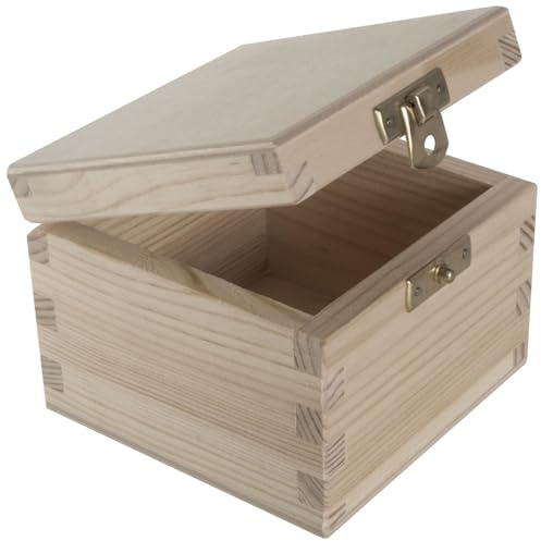 WooDeeDoo Small Square Wooden Box with Clasp and Hinged Lid – 10 x 10 x 7.5 cm – Plain Pine Keepsake Storage Cube for Jewellery Trinkets Crafts Personalised Gift Box Memory or DIY Decoration