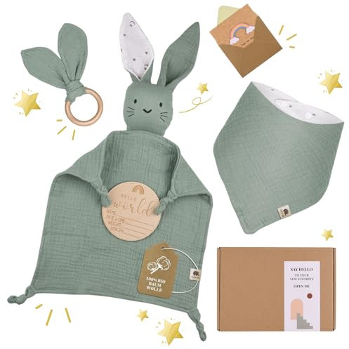 LAFERKA Baby Geschenk Junge & Mädchen - Neugeborenen| Zur Geburt Geschenkset mit 100% Baumwolle Schmusetuch+Lätzchen +Beißring+Holzschild