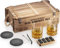 Mixology & Craft Whisky Gläser Geschenkset für Männer & Frauen - 2 Whiskey Gläser, 8 Whisky Steine, 2 Schieferuntersetzer, Eiswürfel Zange & Rezeptkarten in Deko Holz Geschenkbox - Bar Zubehör