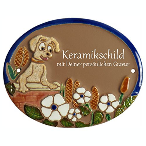 Handarbeit aus Schleswig-Holstein Keramikschild 16,0 x 12,5 cm Motiv Hund schaut über eine Mauer (braun)
