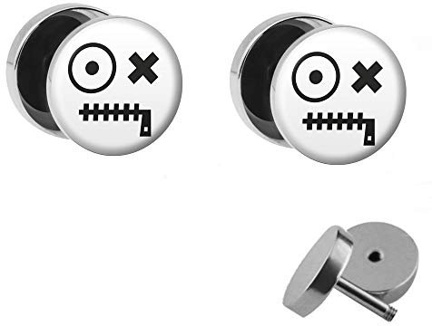 Treuheld® | Set - SCHWEIGENDE FRATZE - 2 Ohrstecker zum Schrauben - SCHWARZ-WEIßE Grimasse Fake Plugs - Ø 10mm - Ohrringe Fakeplug - Silber Ohrring in Schwarz-Weiß - Chirurgenstahl Faketunnel