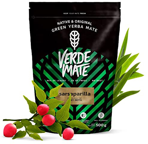 Mate Tee Verde Mate Sarsaparilla 500g - Yerba Mate aus Brasilien - 5mm Grobe Blätter - Luftgetrocknet, Wenig Staub - Mit Sarsaparilla - Wurzel und Apfel - Exotisch und Belebt - 100% Natürlich | aus Brasilien Luftgetrocknet, Wenig Staub, mit Sarsaparilla Wurzel und Apfel Exotisch und Belebt, 100% Natürlich