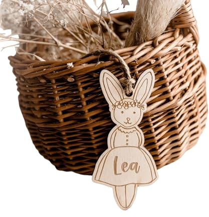 Osterhase Anhänger mit Name aus Holz Personalisiert Osterkorb Osterkörbchen mit Name Blumenmädchen frilly designs