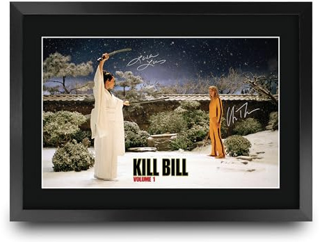 HWC Trading Kill Bill Vol 1 Scene 2 Geschenke Geducktes Signiertes Autogramm Foto für Fans von Film Memorabilien - A3 Gerahmt