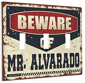 Cubierta para interruptor de luz, protector de pared con el Sr. Alvarado