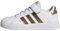 adidas Unisex Grand Sustainable Lifestyle Court Elastic Lace and Top Strap Shoes Tennisschuhe, Cloud White/Cloud White/Matte Gold, 34 EU