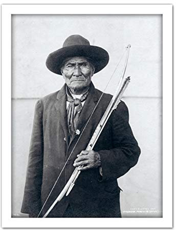 Geronimo Apache Chief Native American Vintage BW Photo Large Framed Art Print Poster Wall Decor 18x24 in amerikanisch Jahrgang Schwarz-Weiss Fotografieren Wand Deko