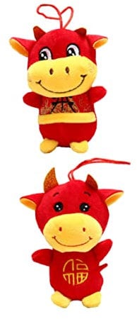 Sosoport 2 Stück Jahr des Ochsen-Maskottchens glucksbringer Maskottchen Kuhpuppe Ochsenjahr Kuh Kuhpuppenkissen ochsenvieh Puppe anhänger Ochse Jahr Kalb Puppe PP Baumwolle rot