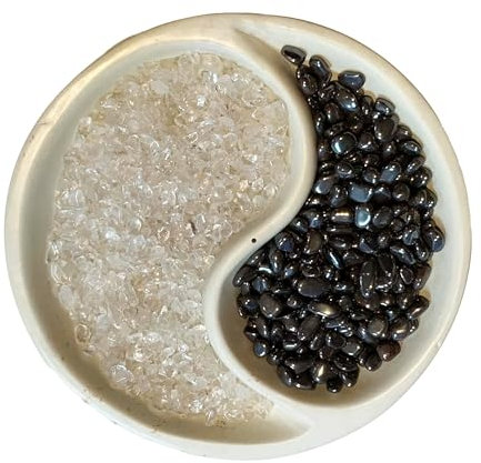 KRIO 1x Yin Yang Schale mit Bergkristall und Hämatit gefüllt I kleine Ladestation I Räucherschale I Räucherstäbchenhalter in 3 Größen (Größe L: Speckstein Ø 14-15 cm)