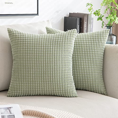 MIULEE 2er Set Kissenbezüge Kordsamt Dekokissen Kissenbezug Sofakissen Dekorativ Couchkissen Kissenhülle Bezug Weich für Wohnzimmer Schlafzimmer 50x50 cm Bohnengrün