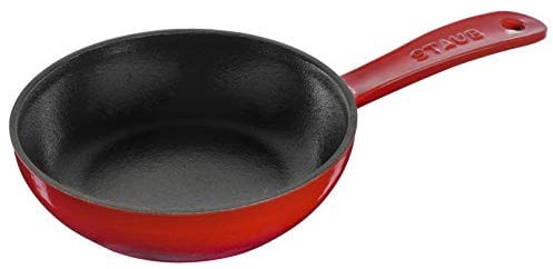 STAUB Bratpfanne aus Gusseisen, antihaftbeschichtet, rot, 16 cm