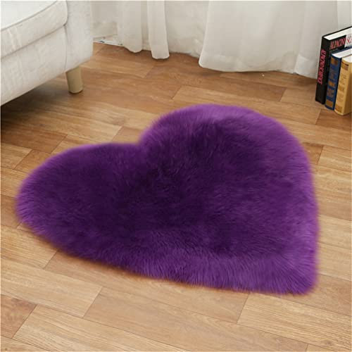 Tomifine Herzform Lammfell Teppich Schaffell Imitat Fell Teppich Kunstfell Matte Sofa-Deco Waschbarer Bettvorleger, Sitzkissen, Dekofell für Stuhl (50 x 80 cm,Violett a)