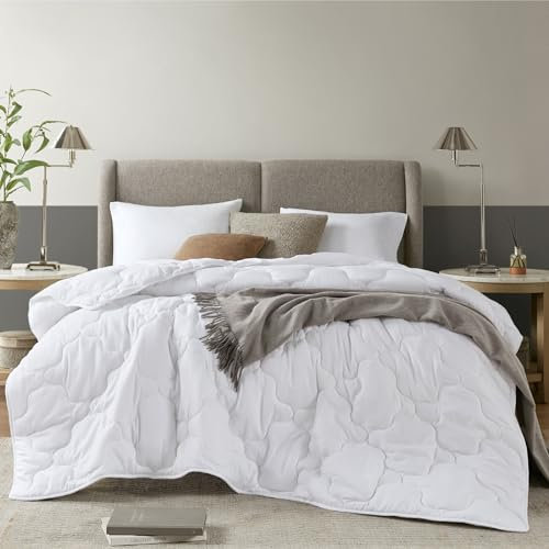 Degrees of Comfort Bettdecke 150x220- Bettdecken for Sommer, Ganzjahresdecke Super Weiche, 4 Jahreszeiten, Atmungsaktive Steppdecke Schlafdecke Allergikergeeignet, Oeko-Tex Standard 100
