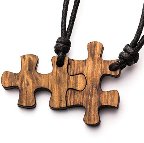 treeforce Puzzle Pärchen Halskette, Holzkette, Schlüsselanhänger oder Auto- Anhänger 3 in 1 DIY Schmuck aus, Handmade, nachhaltig und vegan aus Holz