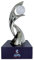 UEFA WOMEN'S EURO AMBALLCOM Pokal 45 mm auf Holzpodest, miniaturisierte Pokalnachbildung 2025, Gold – Andenken