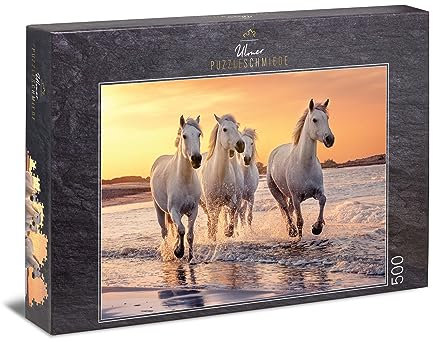 Ulmer Puzzleschmiede - Pferde-Puzzle Camargue-Pferde - klassisches 500 Teile Tierpuzzle - das weiße Pferd in freier Wildbahn in der Camargue, Provence, Südfrankreich