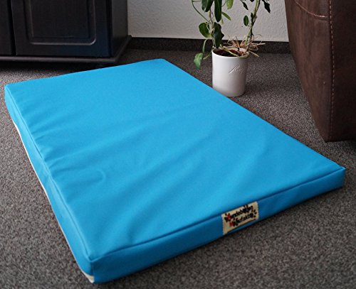 Hundebettenmanufaktur Hundematratze Hundebett Kunstleder Schaumstoff 5 cm Verschiedene Größen und Farben wählbar (130 cm X 90 cm, blau)