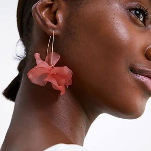 Atentuyi Boho Red Flower Earrings Gold Acrylic Rose Flower Drop Earrings Resin Rose Dangle Earrings Floral Long Tassel Earrings Wedding Jewelry for Women and Girls